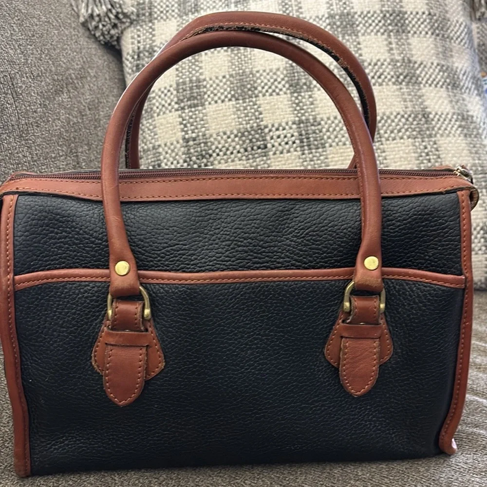 Vintage 80s Liz Claiborne 100% Black‎ & Tan Leather Satchel/Shoulder Bag/Purse